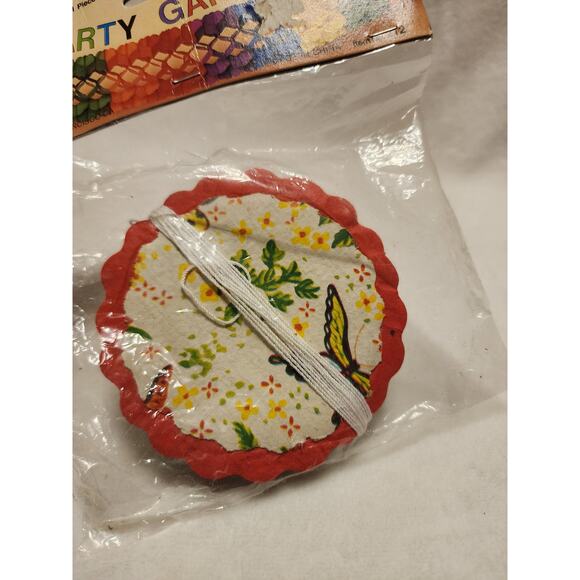 Vintage Paper Party Accordian Garden Butterflies. 8 feet long - Picture 6 of 7